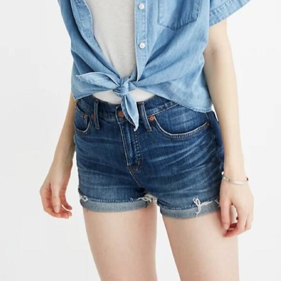MADEWELL Cutoff High-Rise Denim Jean Shorts in Glenoaks Wash - Picture 2 of 12